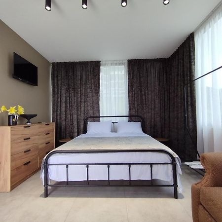 Boutique Hotel Sleep And Wine Batumi Exterior photo