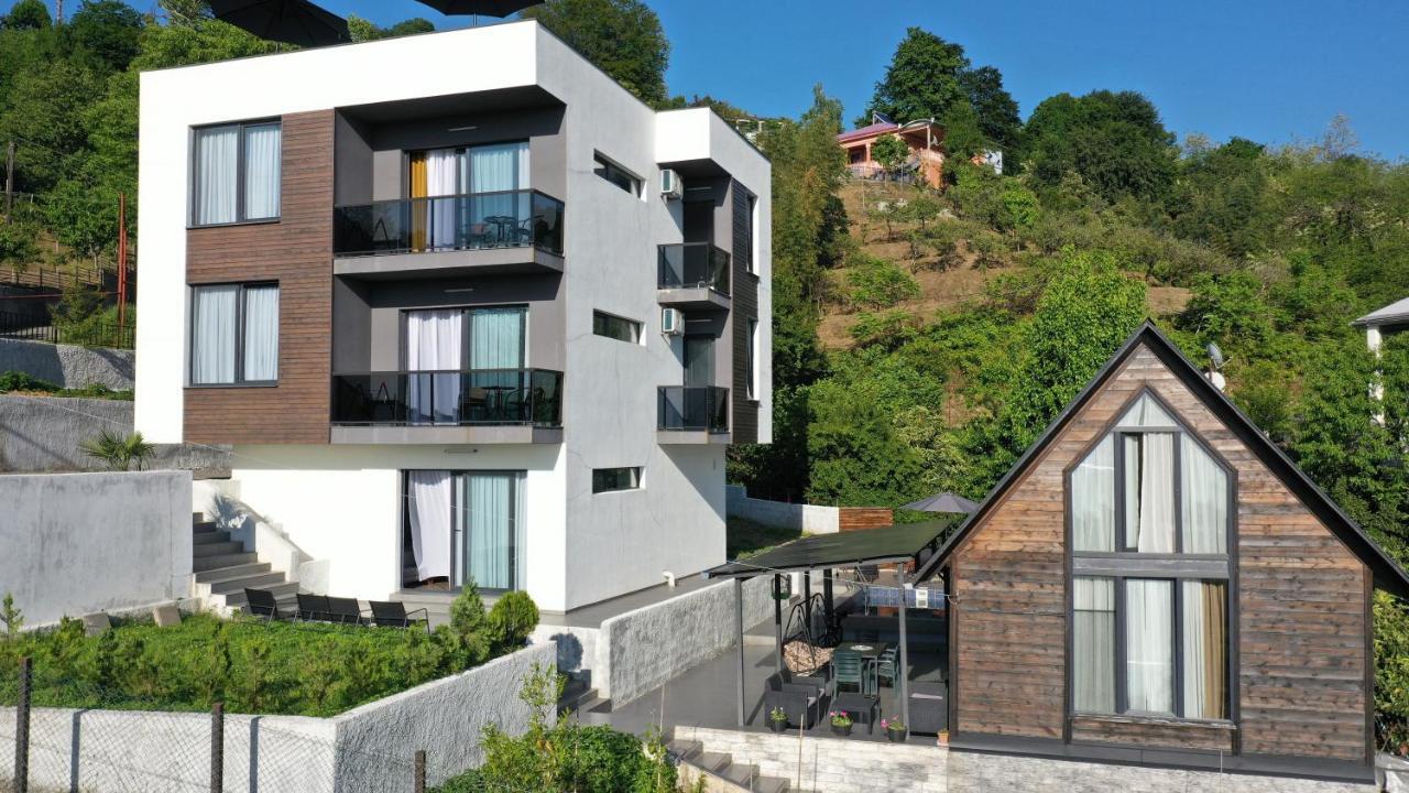 Boutique Hotel Sleep And Wine Batumi Exterior photo
