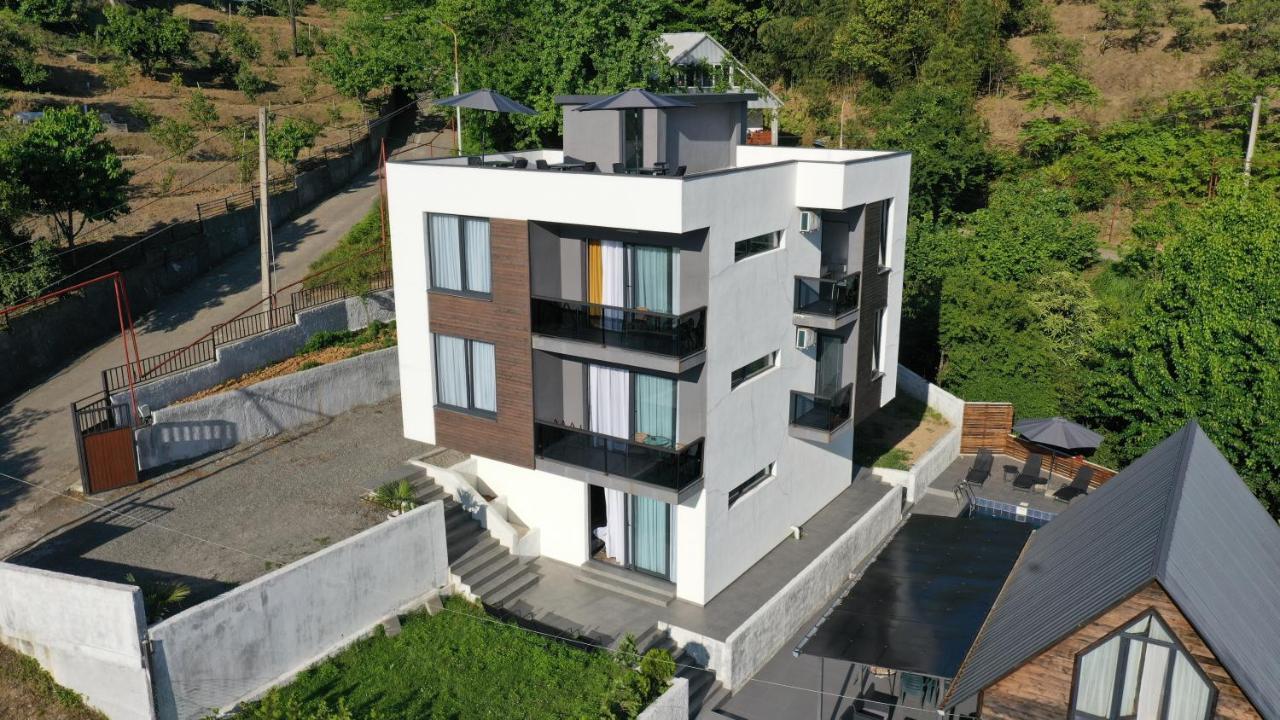 Boutique Hotel Sleep And Wine Batumi Exterior photo