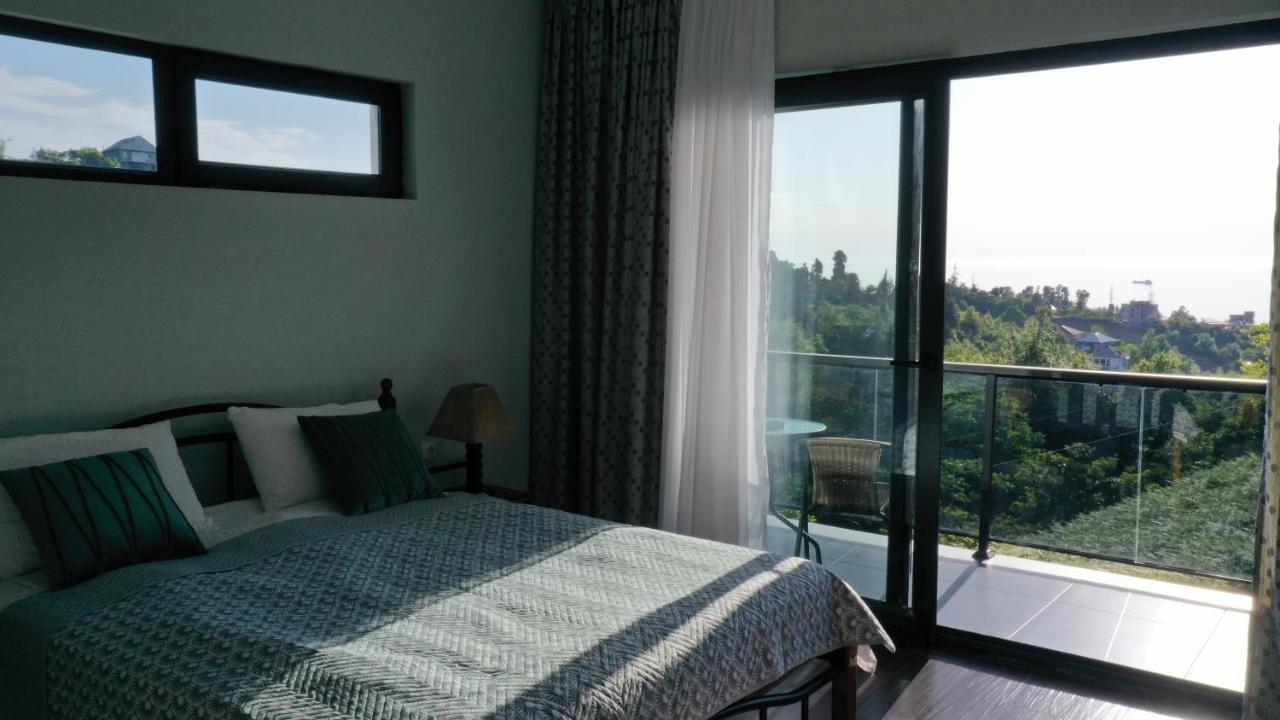 Boutique Hotel Sleep And Wine Batumi Exterior photo