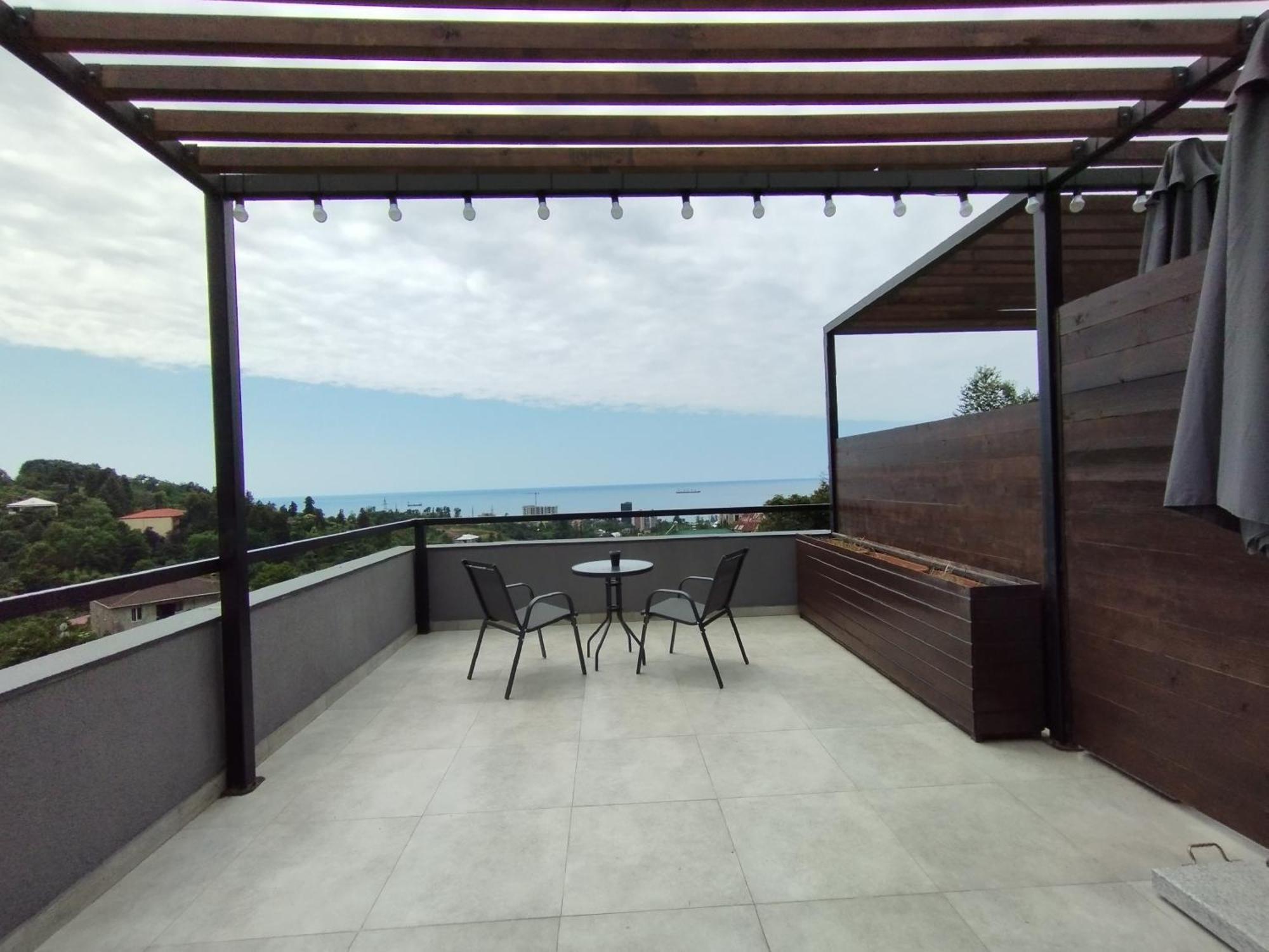 Boutique Hotel Sleep And Wine Batumi Exterior photo