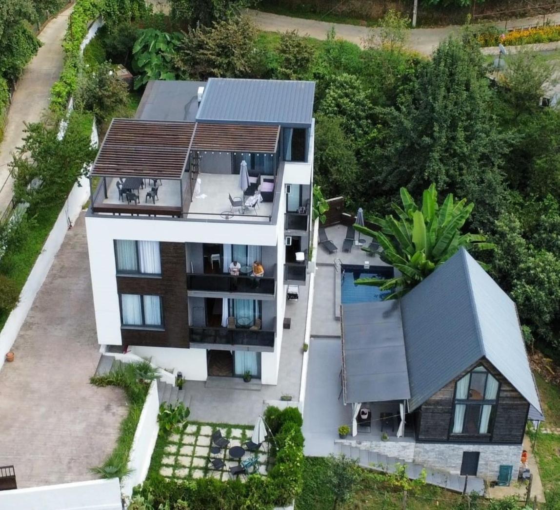 Boutique Hotel Sleep And Wine Batumi Exterior photo